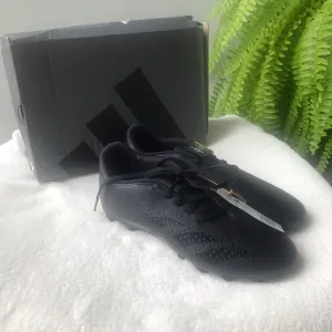 Adidas Predator Accuracy.4 footballl/soccer cleats size 6 new with tags …