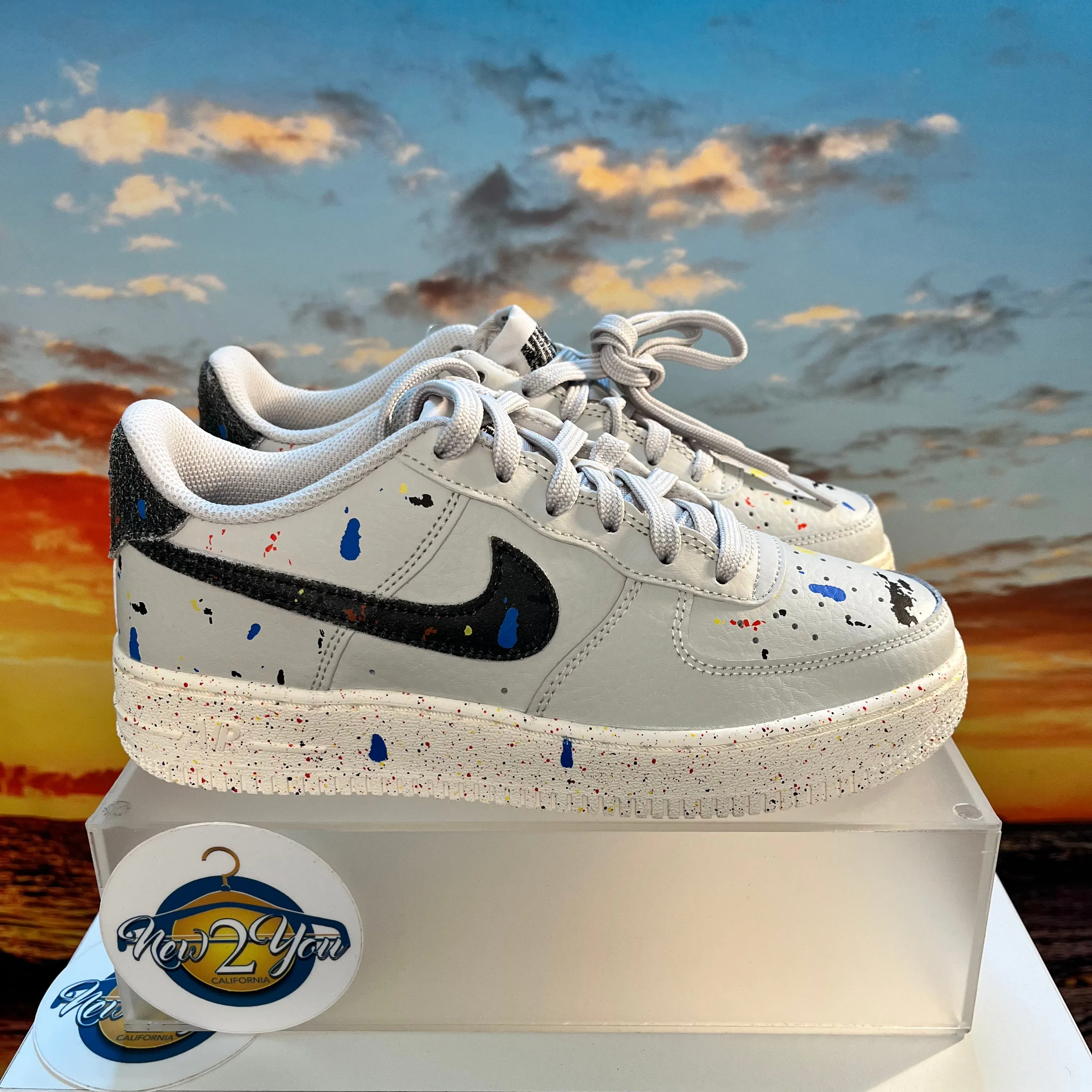 Air Force 1 LV8 3 GS 'Paint Splatter - Light Bone'