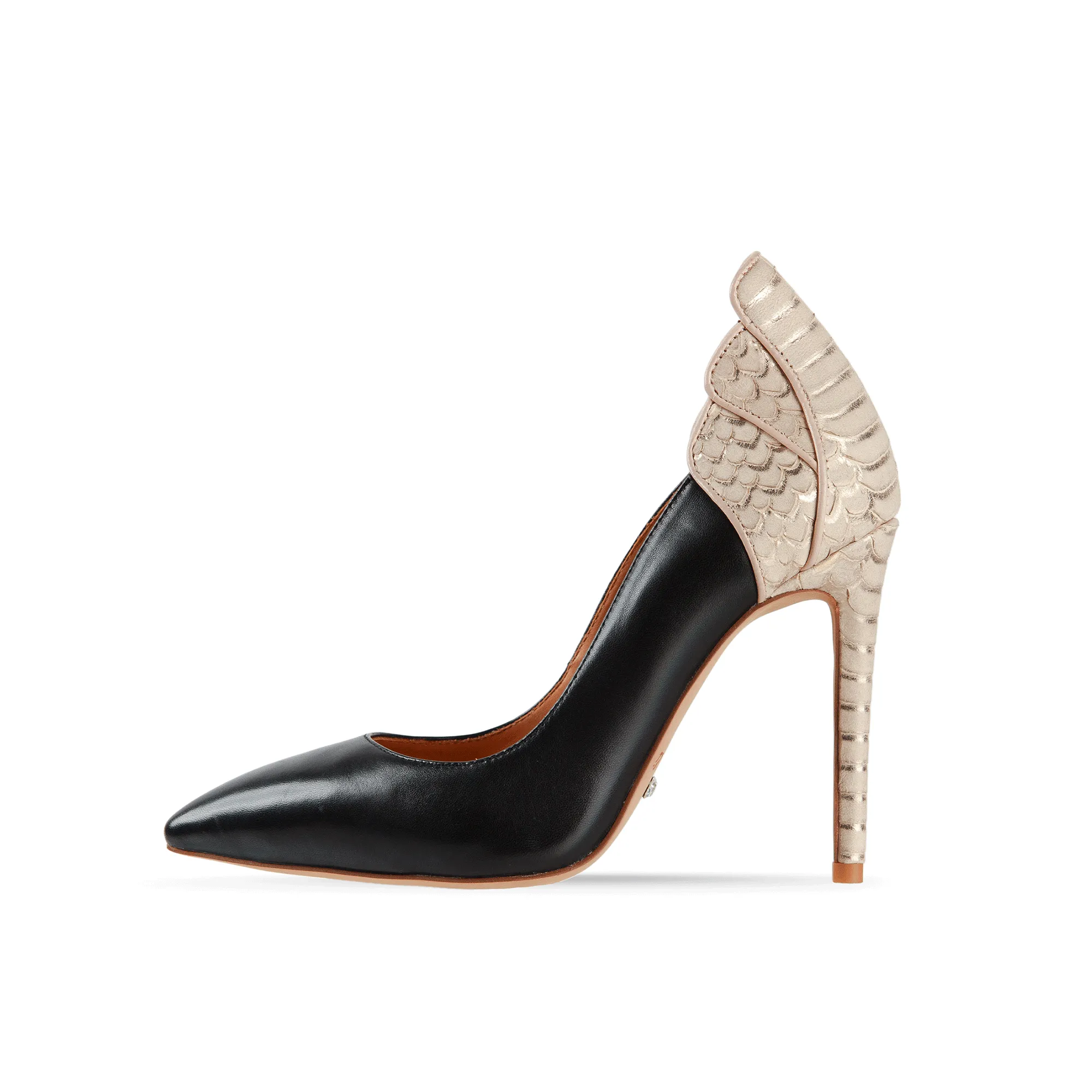 Black & Nude Pigalle