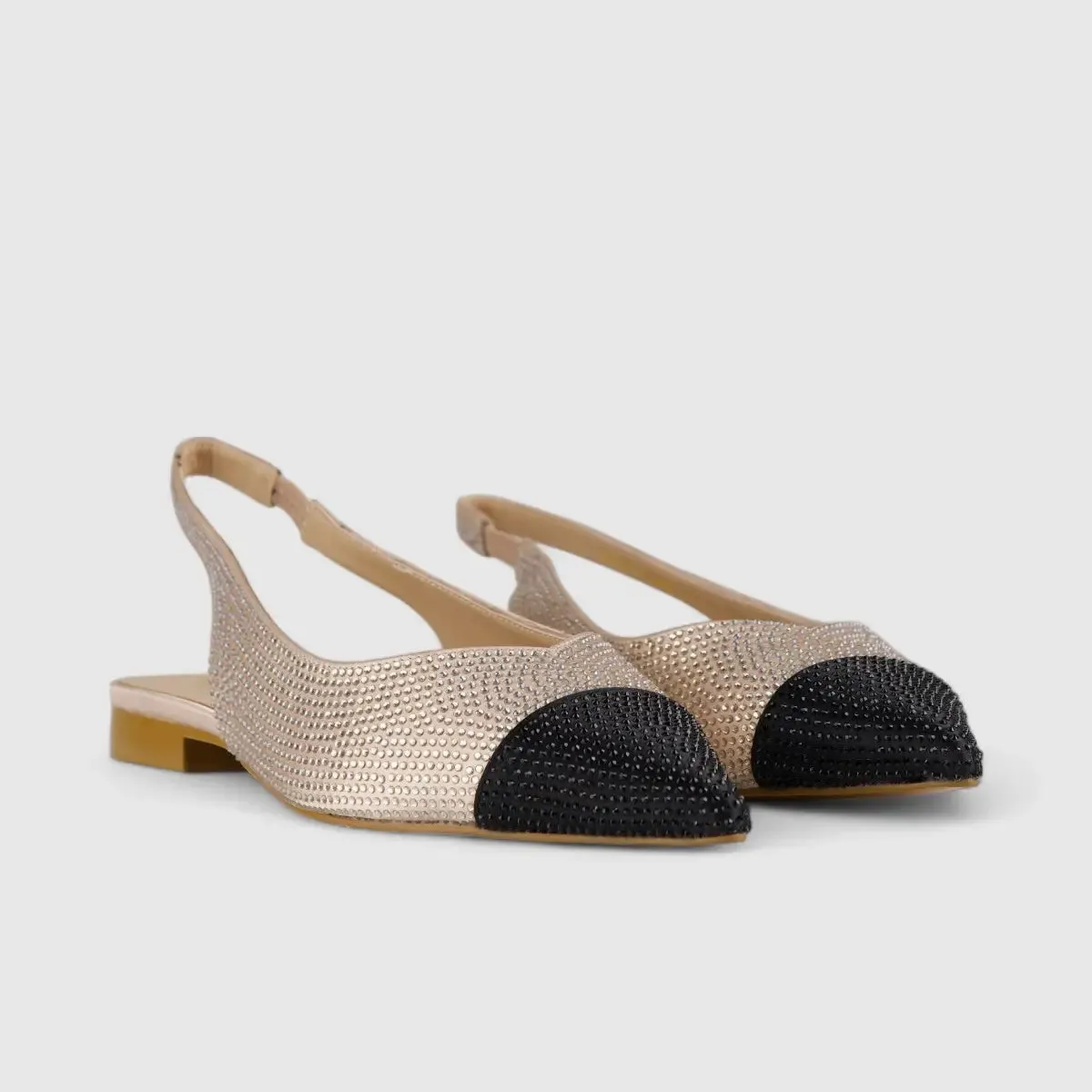 Bulbul Bling Pump Beige/Black CAR5009