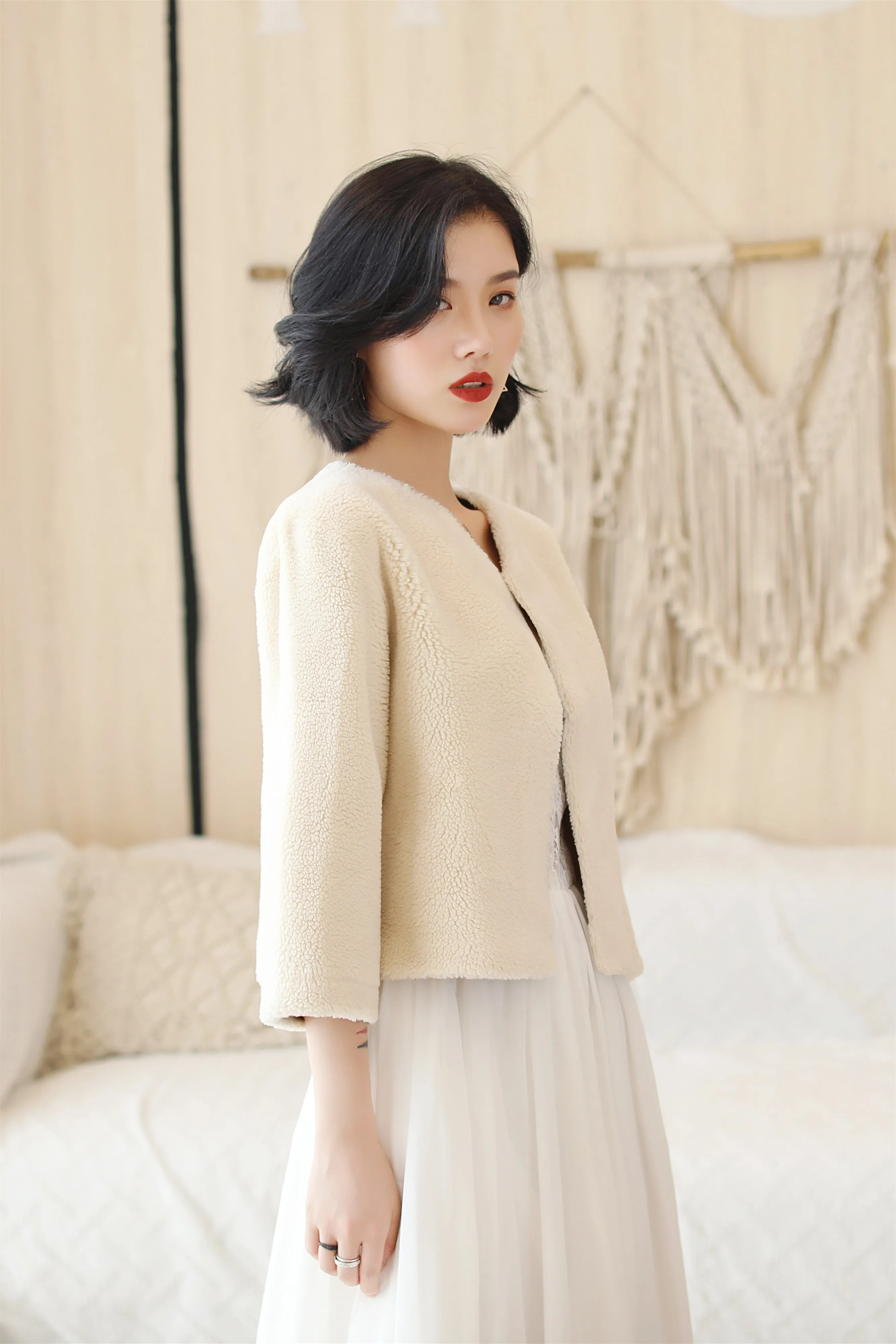 Cream White Faux Mink Fur Collarless Short Jacket & Wedding Shawl