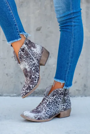Divine Leopard Print Boots Black & White