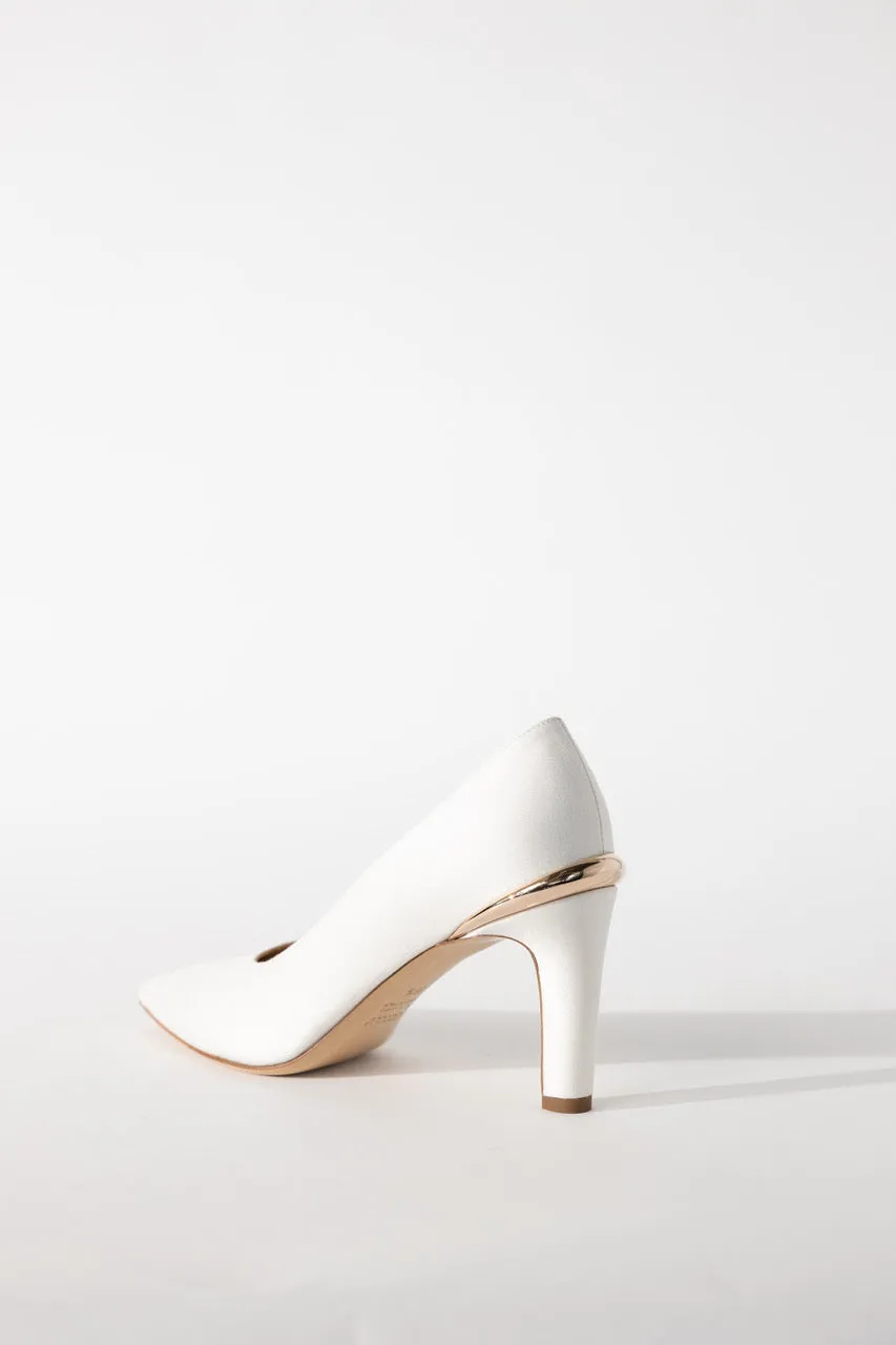 Edwina Heel