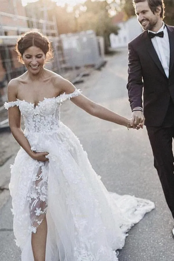 Elegant A-Line Off Shoulder White Tulle Wedding Dress with Appliques  WD337