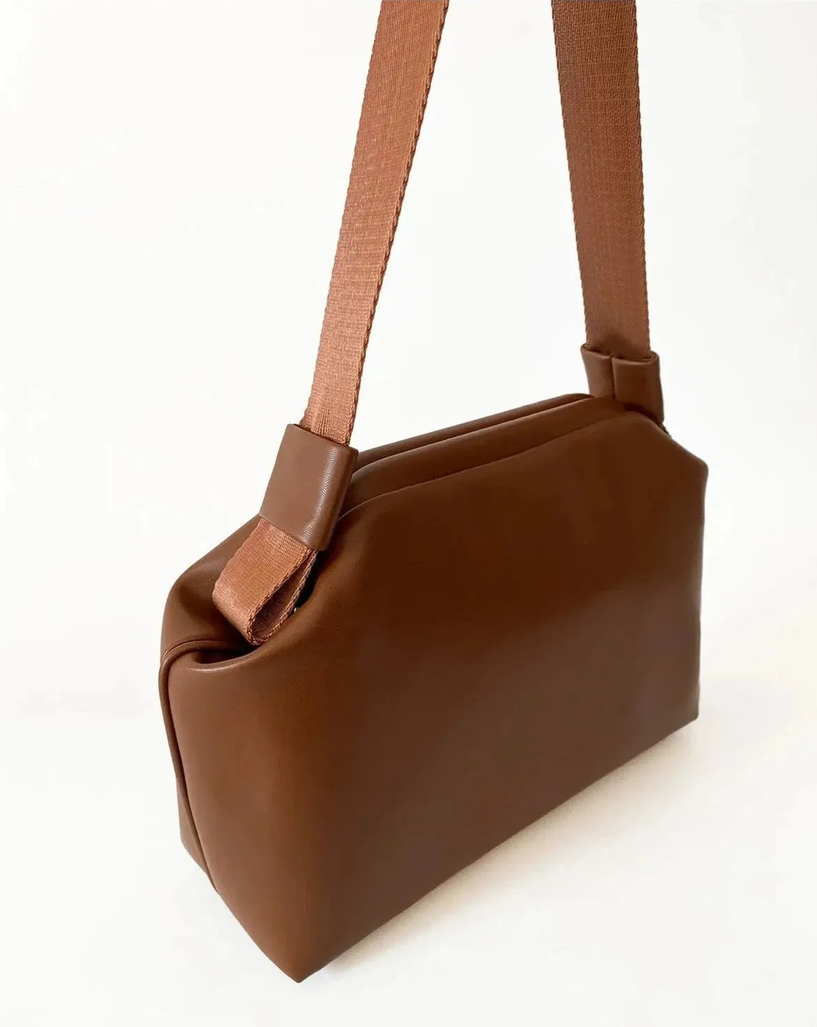 Elegant Brown Faux Leather Handbag - Versatile Design with Removable Handle