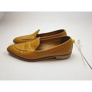 Everlane tan leather slide on shoes with very low wooden heels size 11