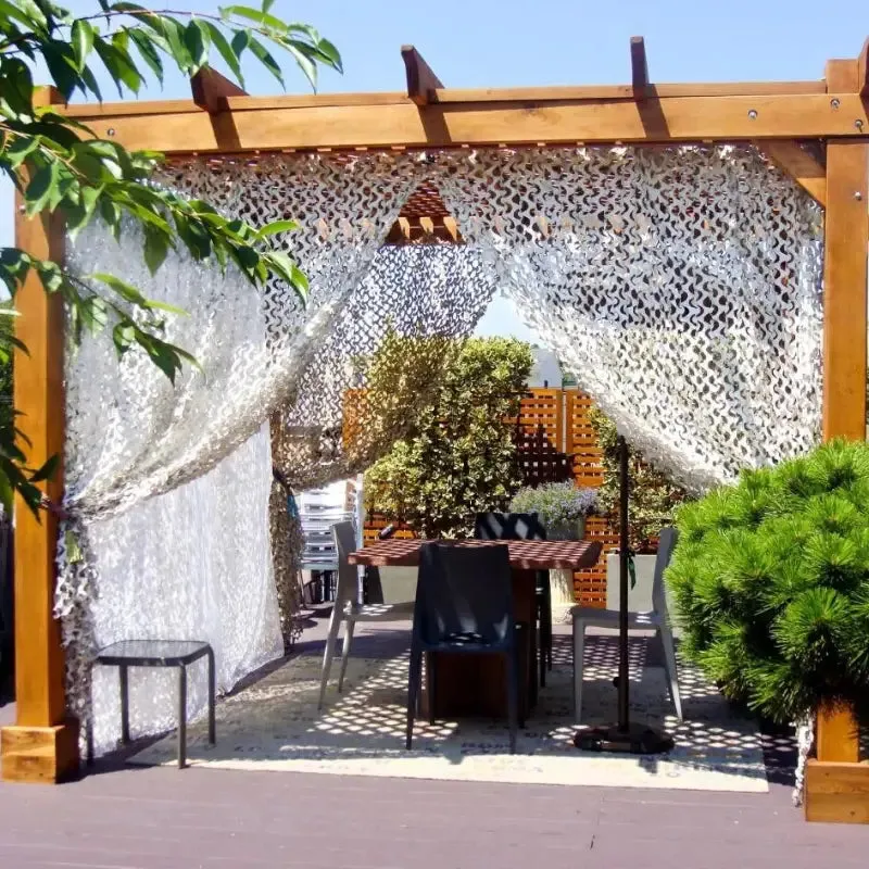 Filet camouflage pergola