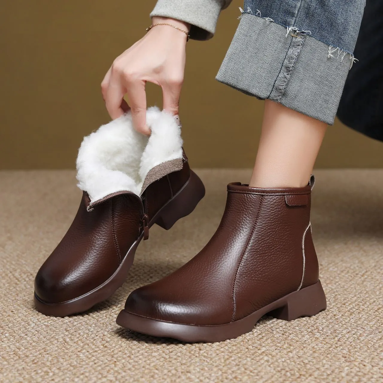 INSTOCK - New thick heel Martin boots