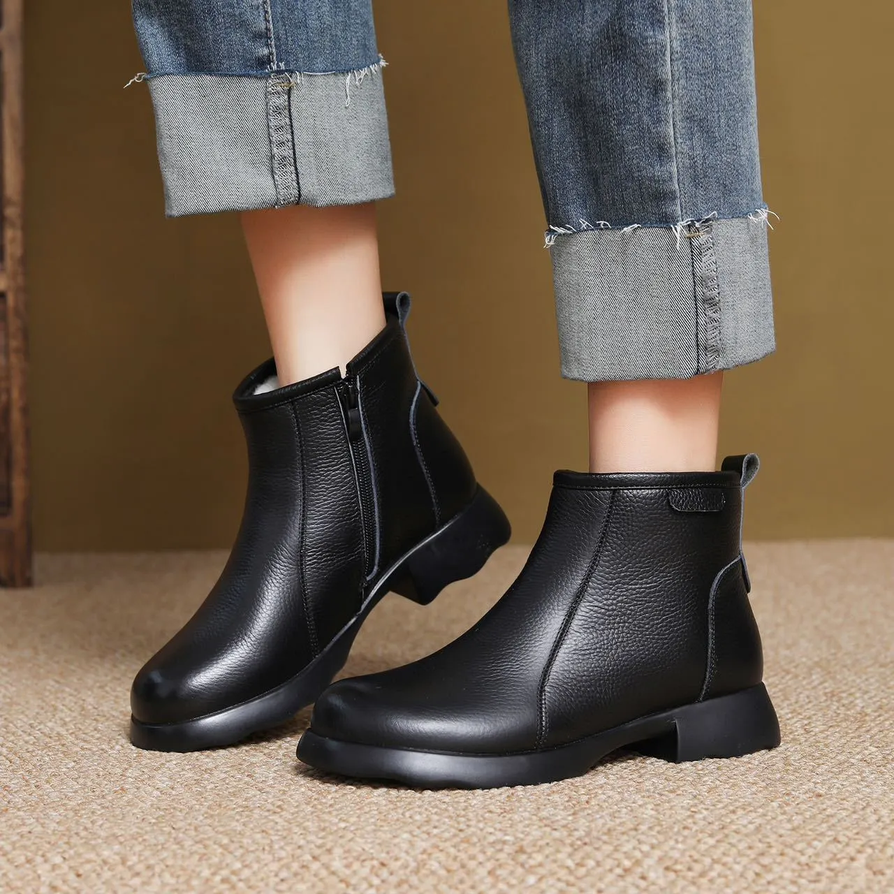 INSTOCK - New thick heel Martin boots