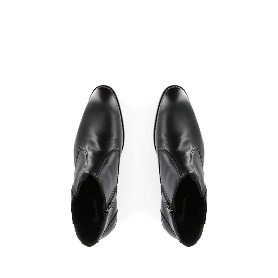 ITZEL - BLACK LEATHER