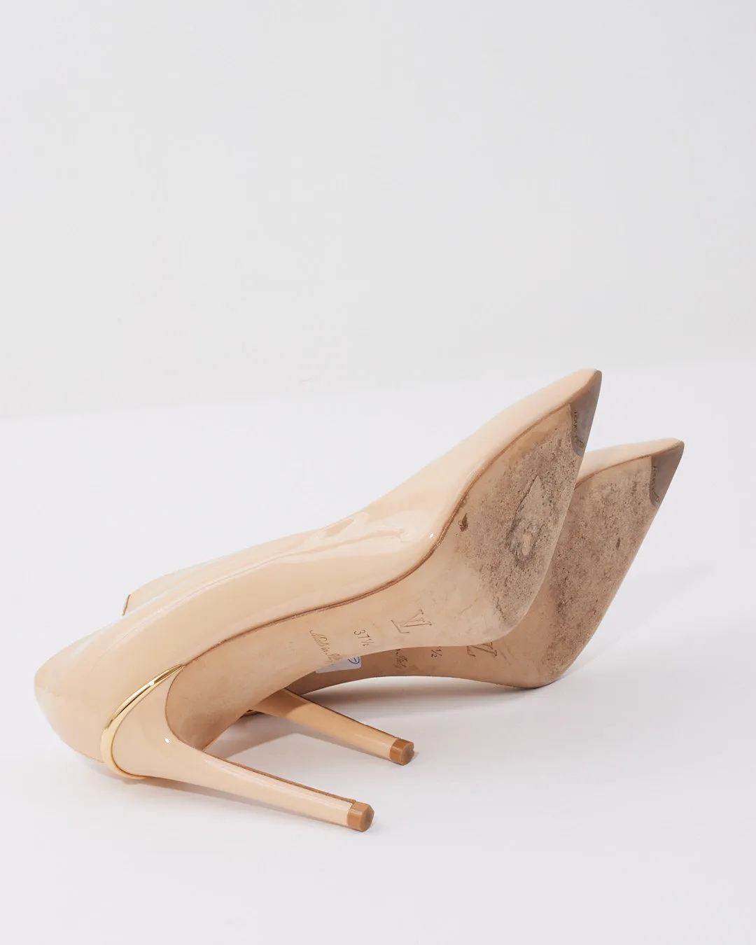 Louis Vuitton Beige Patent Pumps - 37.5