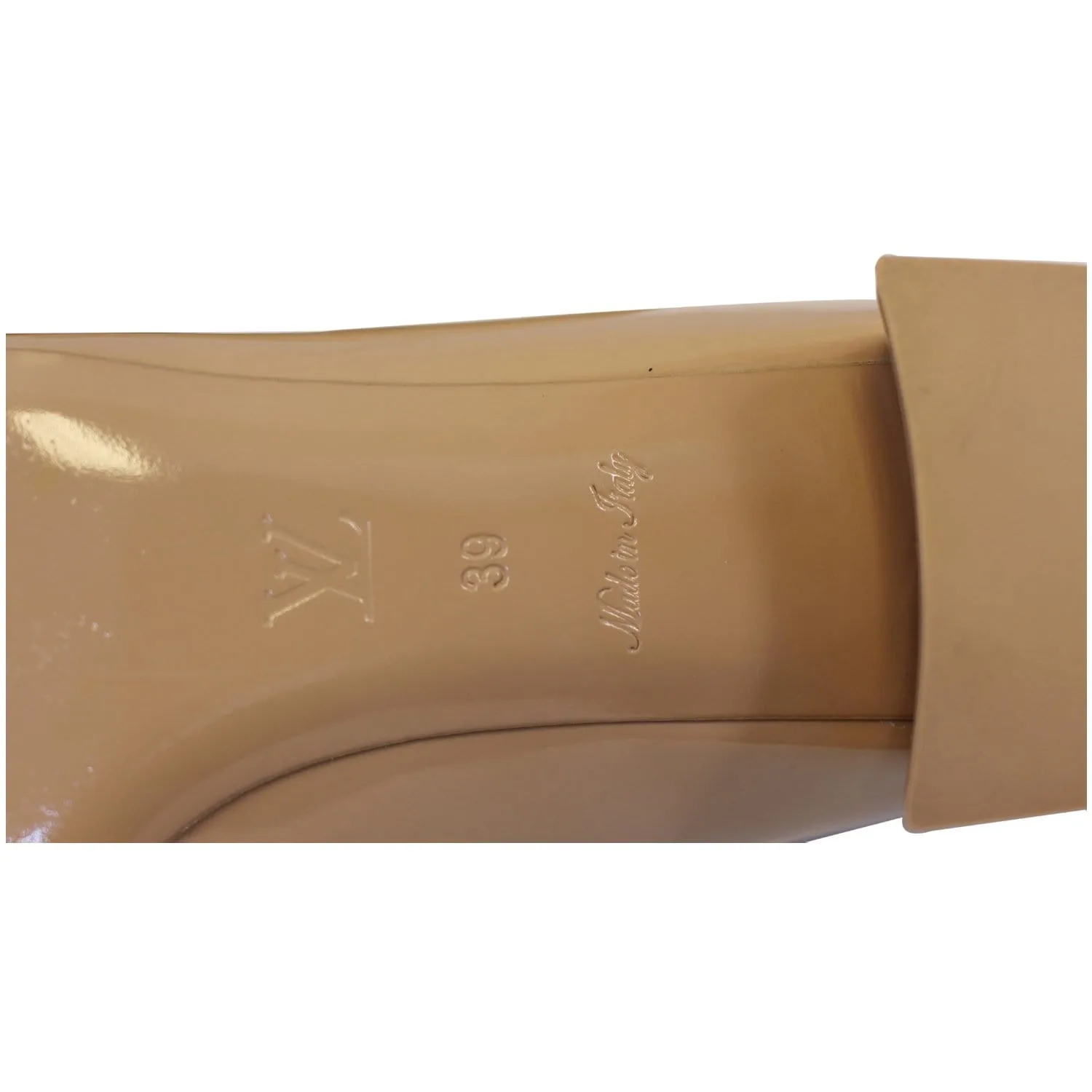 LOUIS VUITTON Madeleine Ballerina Patent Leather Pumps Blush  US 9