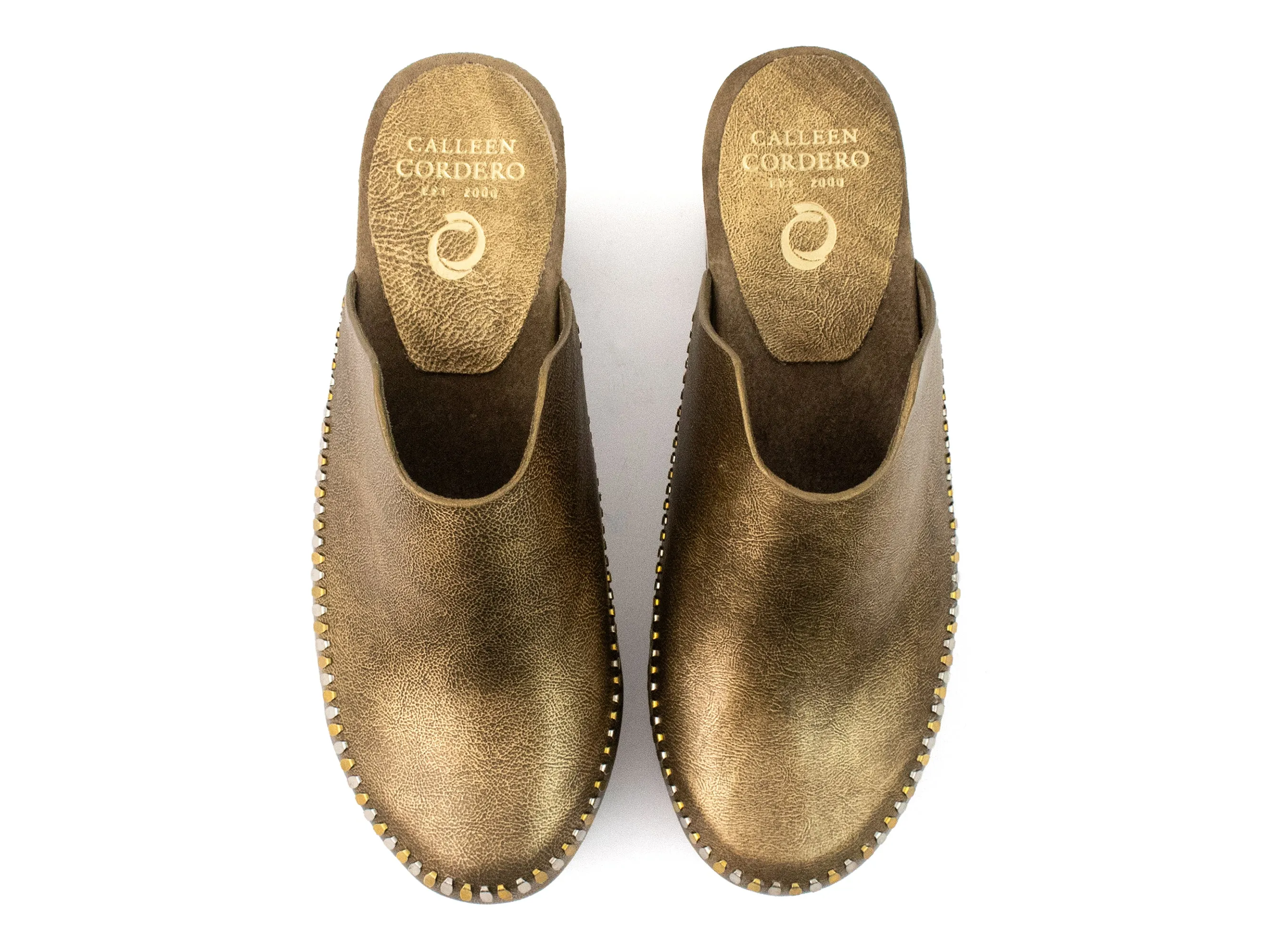 Macci Clog