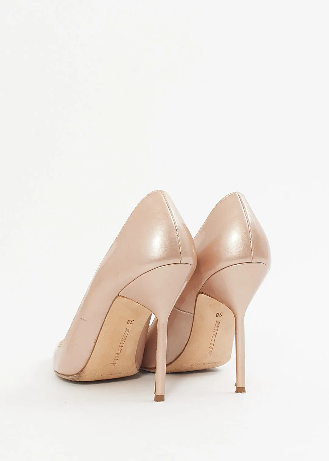 Manolo Blahnik Rose Patent Leather Pumps - 38