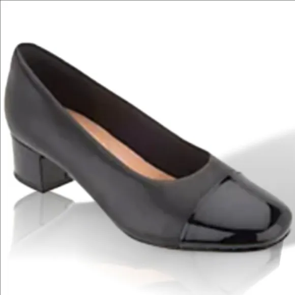 NEW: Clarks leather pumps Chartli Diva with block heel size 11W wide