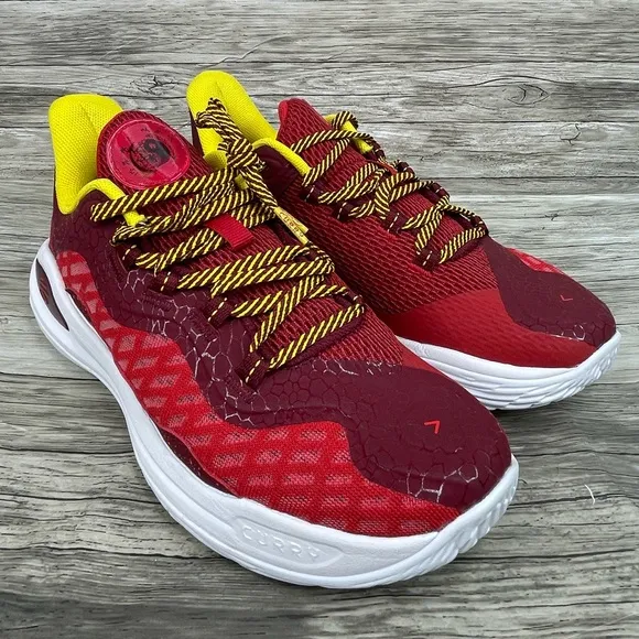 NEW Under Armour Curry Flow 11 Bruce Lee Basketball Shoes Size 5Y 3027577-600