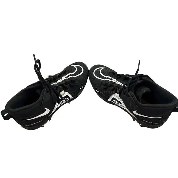 Nike Alpha Menace Pro 3 Black and White Football Cleats/ size 5Youth