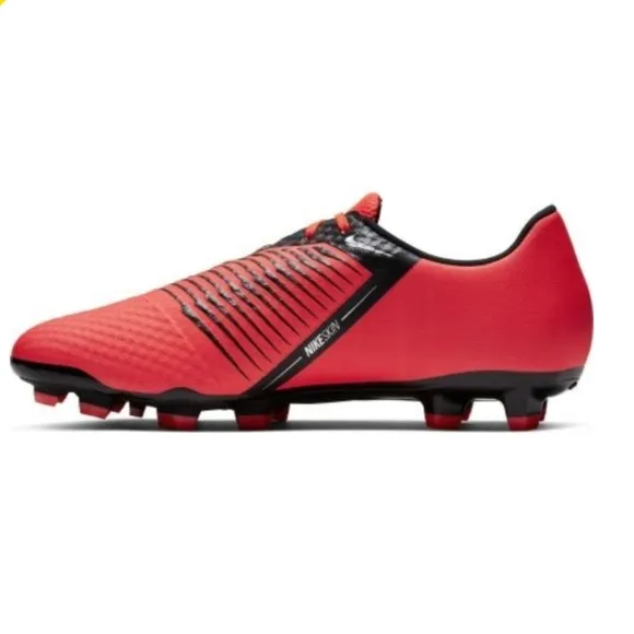 Nike Phantom Venom Academy Soccer Cleats