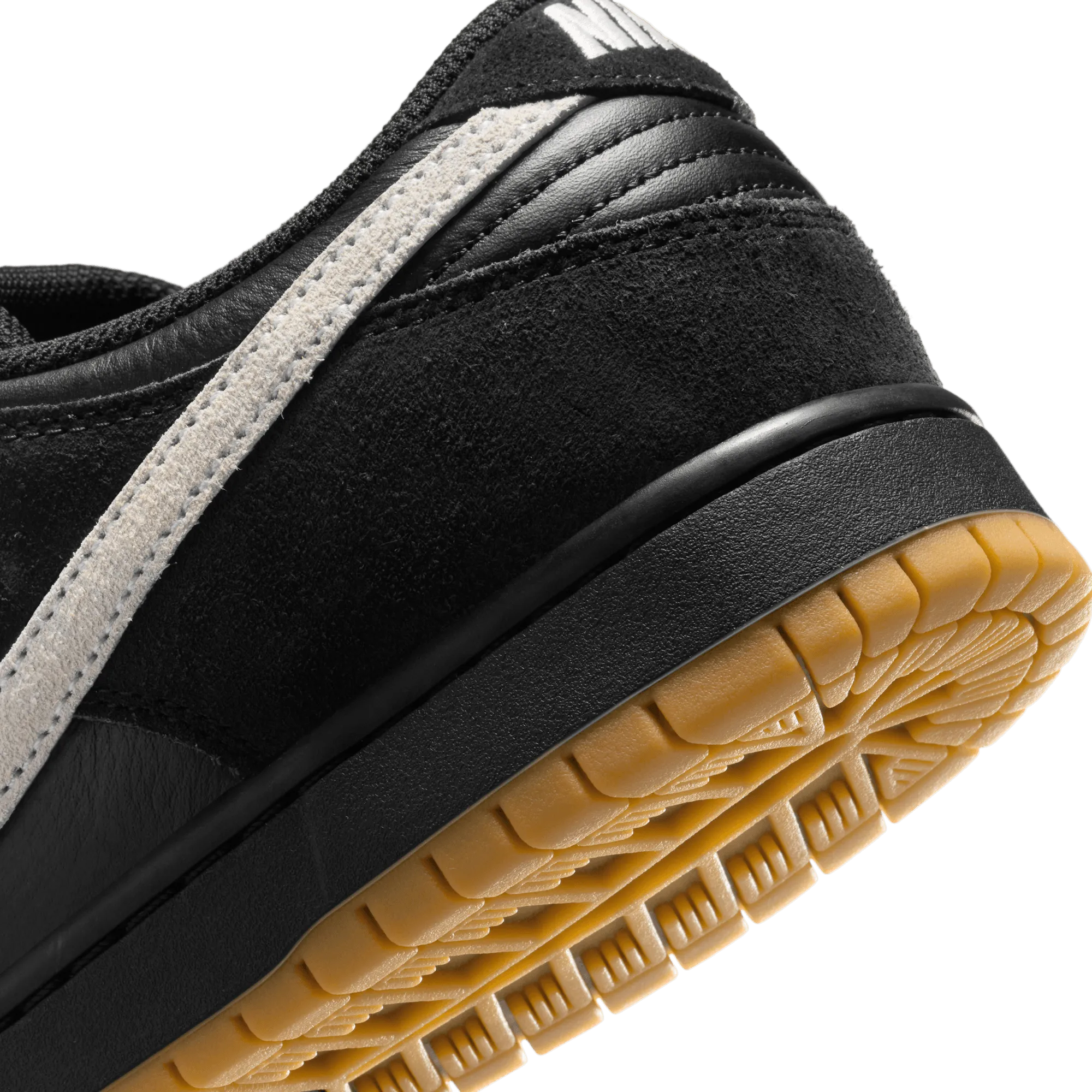 NIKE SB DUNK LOW PRO