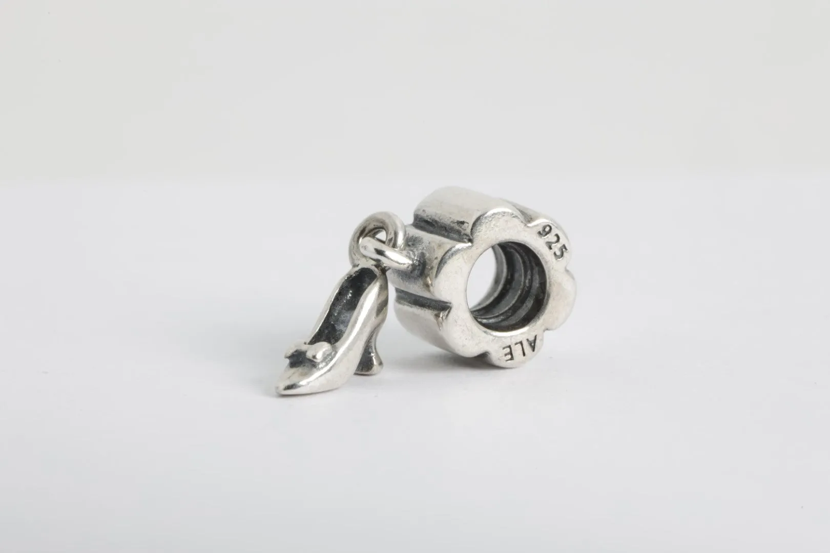 Pandora 925 Silver High Heel Charm (3.10g.)