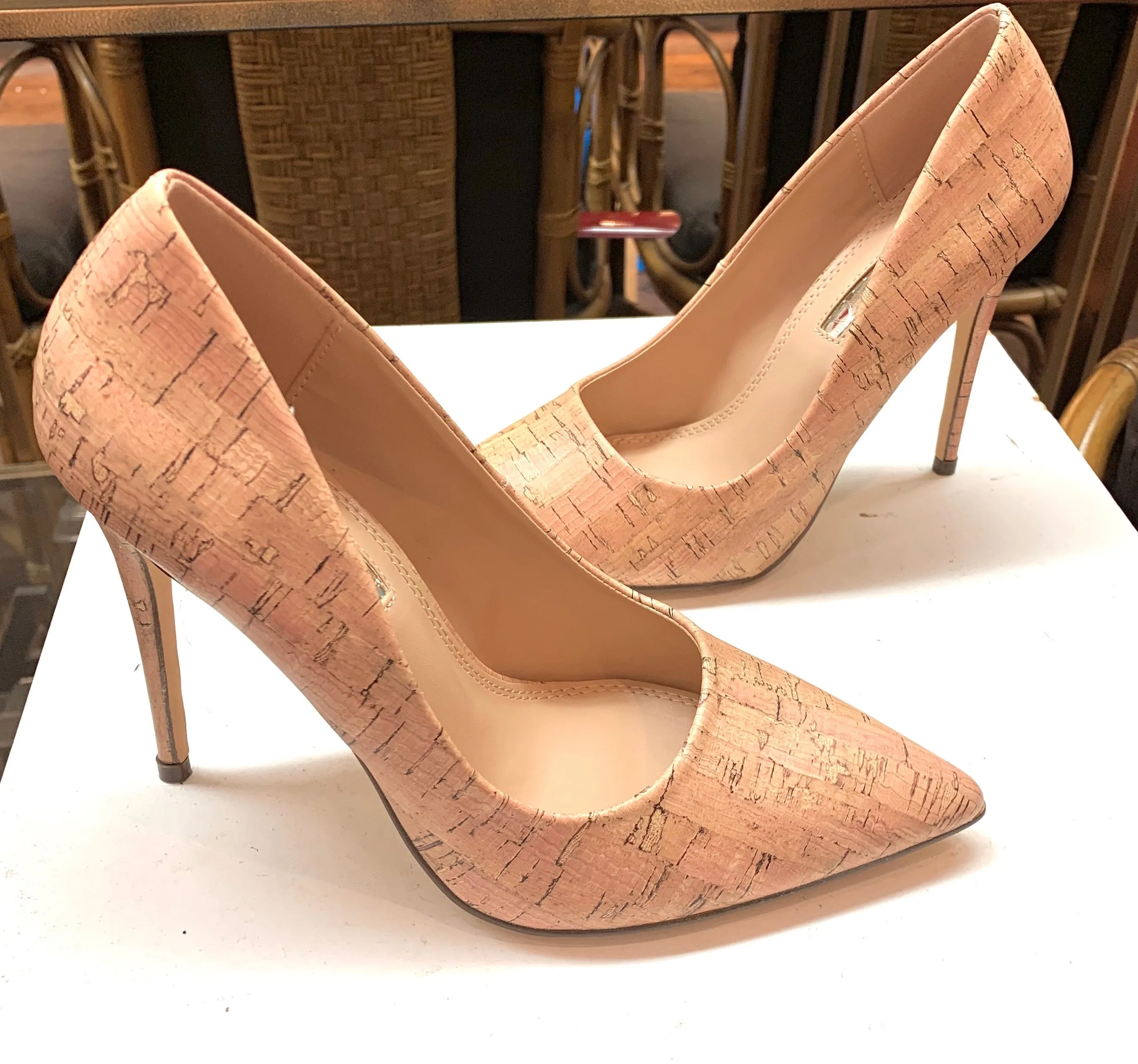 Pleaser Pump