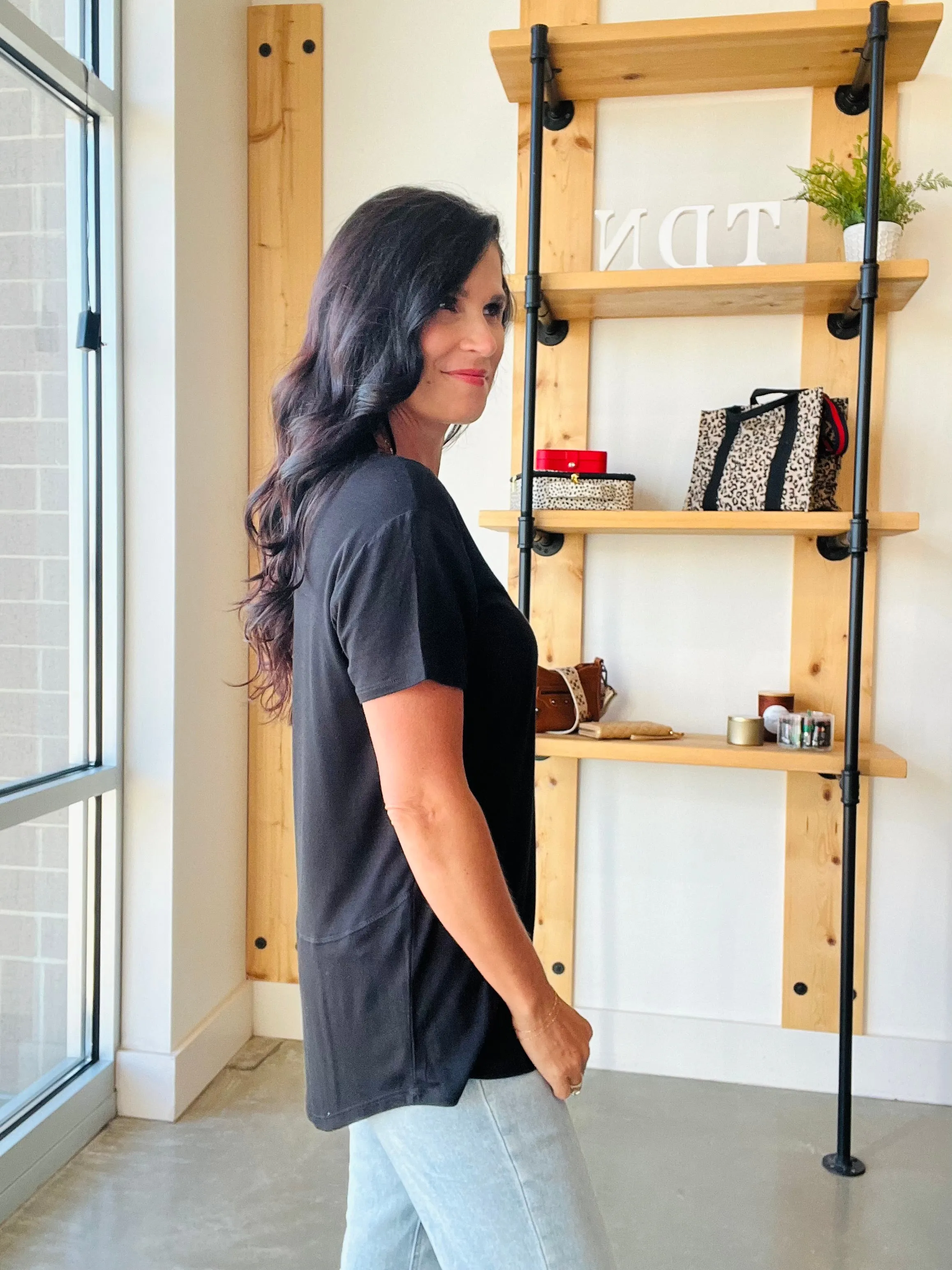 Short Sleeve High-Low Top in Black