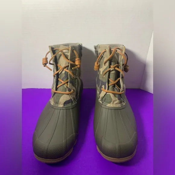 SPERRY Women’s Saltwater Tide Camo Duck Boots 11M New