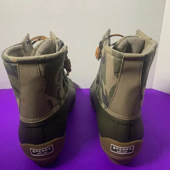 SPERRY Women’s Saltwater Tide Camo Duck Boots 11M New