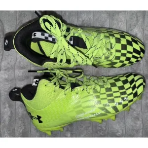 Under Armour Boys Football Cleats Spotlight Franchise 3.0 RM Jr., SZ 4Y Lime EUC