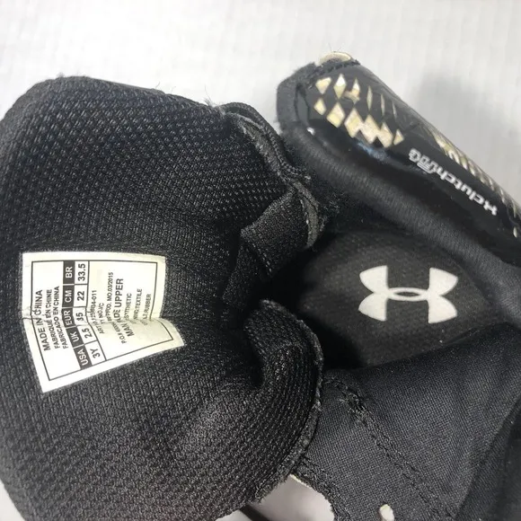 Under Armour Highlight Hi-Top Football Cleats US  3 Youth Black White
