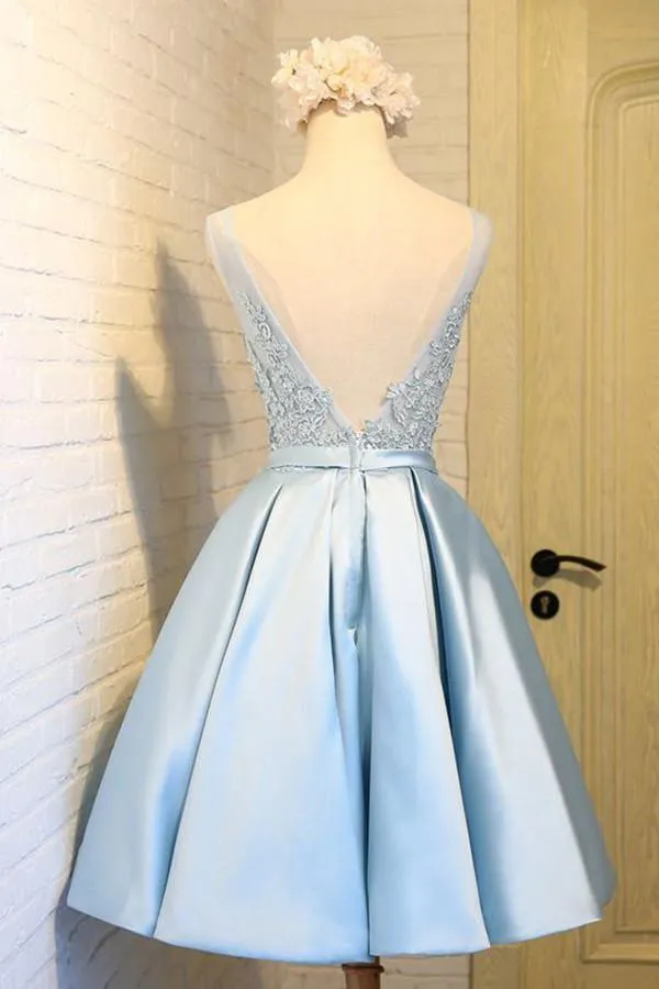 V-Neck Knee-Length Light Blue Satin Homecoming Dress With Appliques TR0179