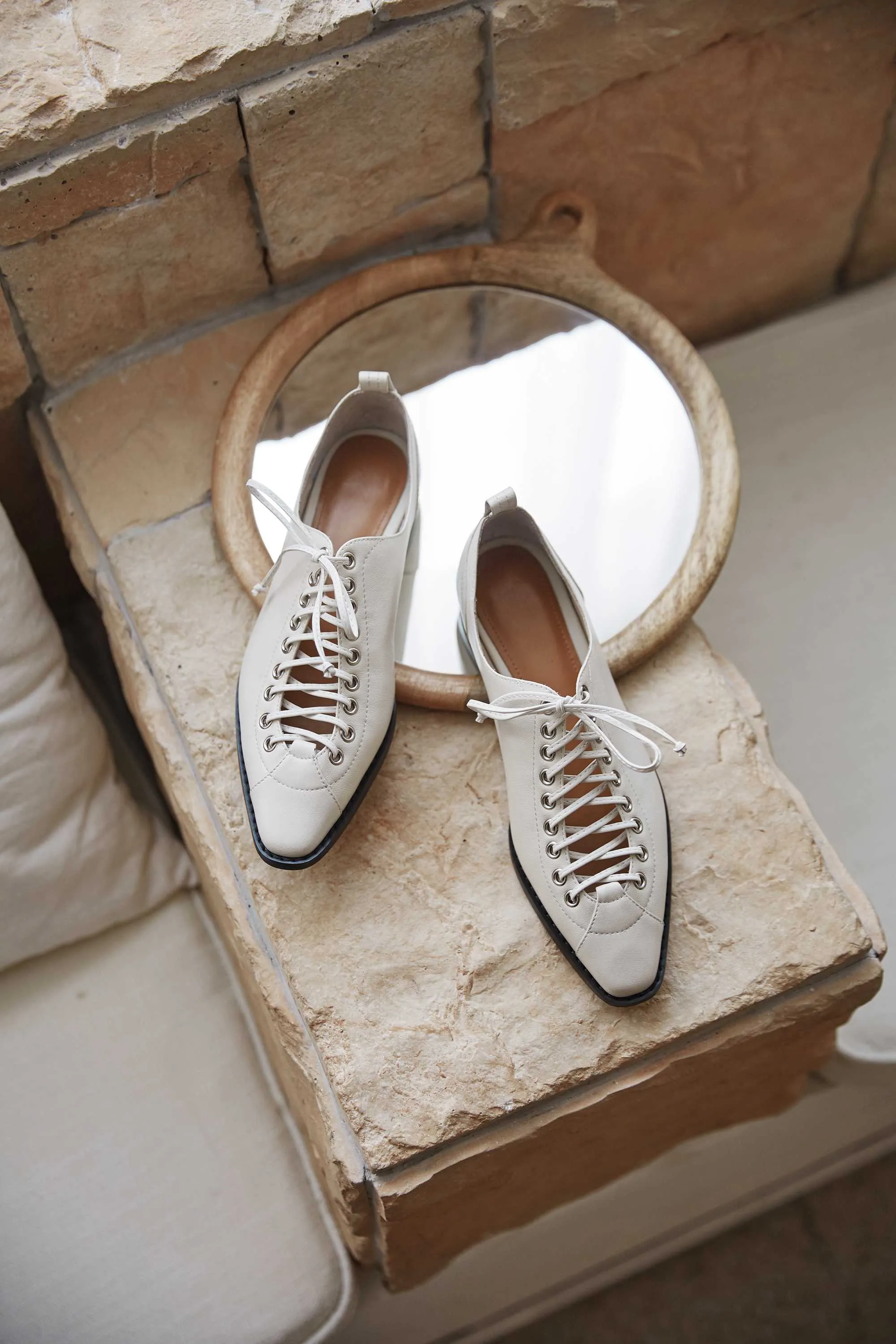 vintage design genuine leather casual shoes chic lace up small square toe low heels women solid fashion pumps