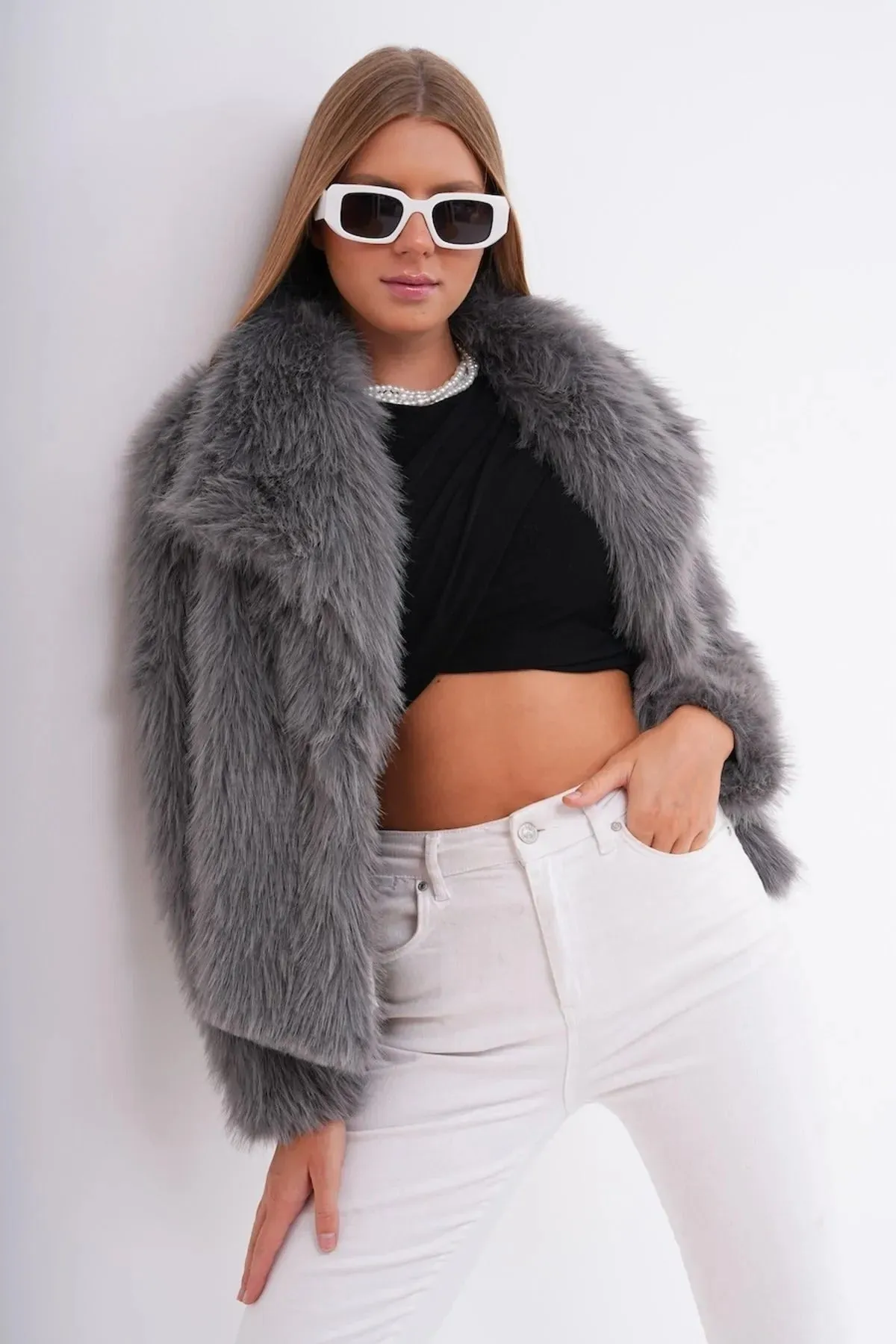 Wide Collar Faux Fur Jacket – Gray