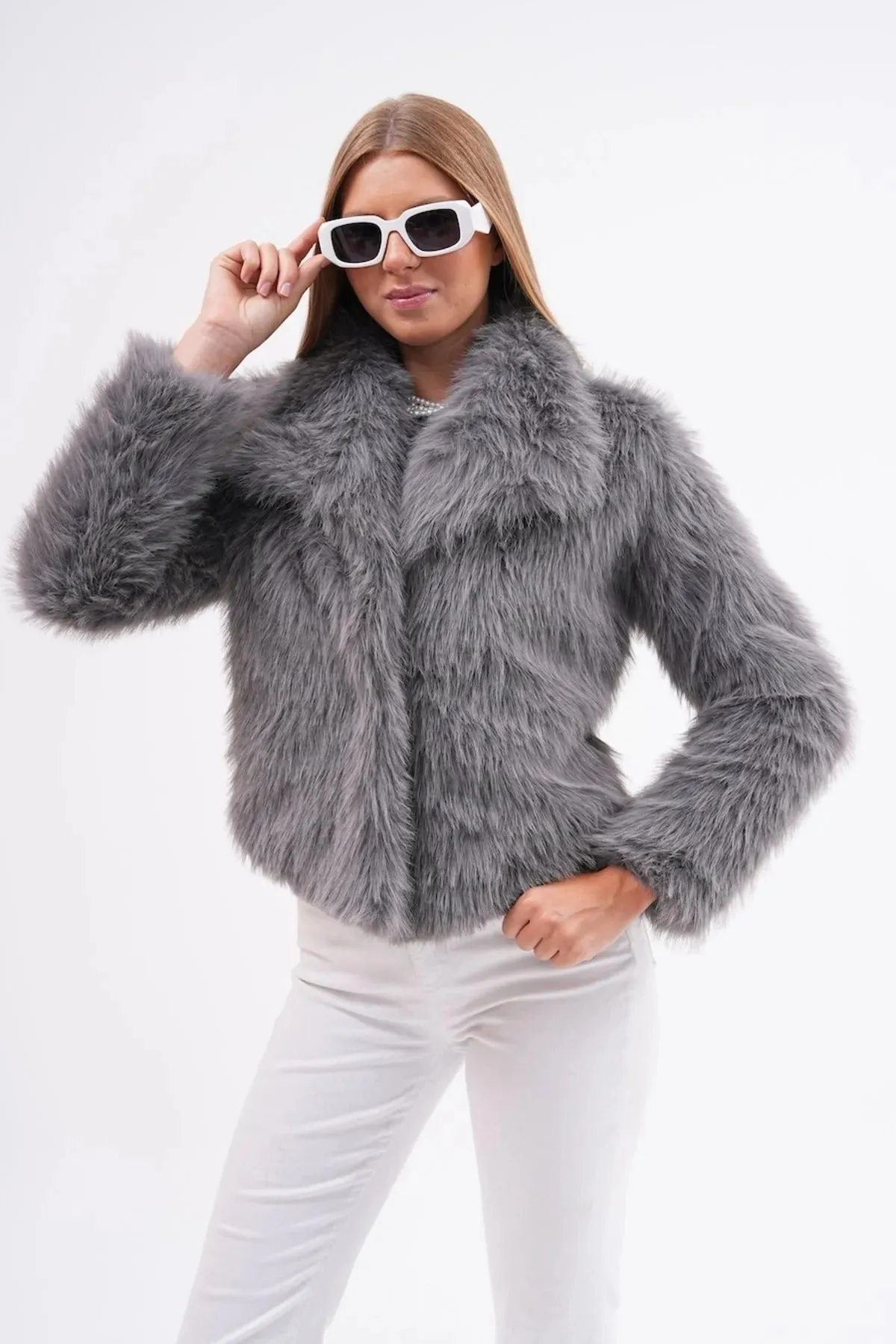 Wide Collar Faux Fur Jacket – Gray